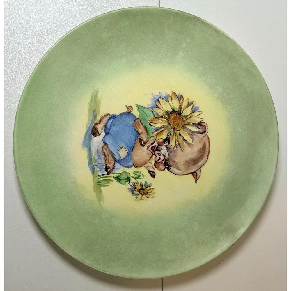 Vintage Piglet Sunflower Decorative Plate 8.5